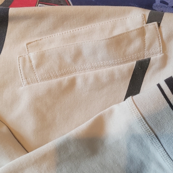 RW&Co sweater - Picture 2 of 4